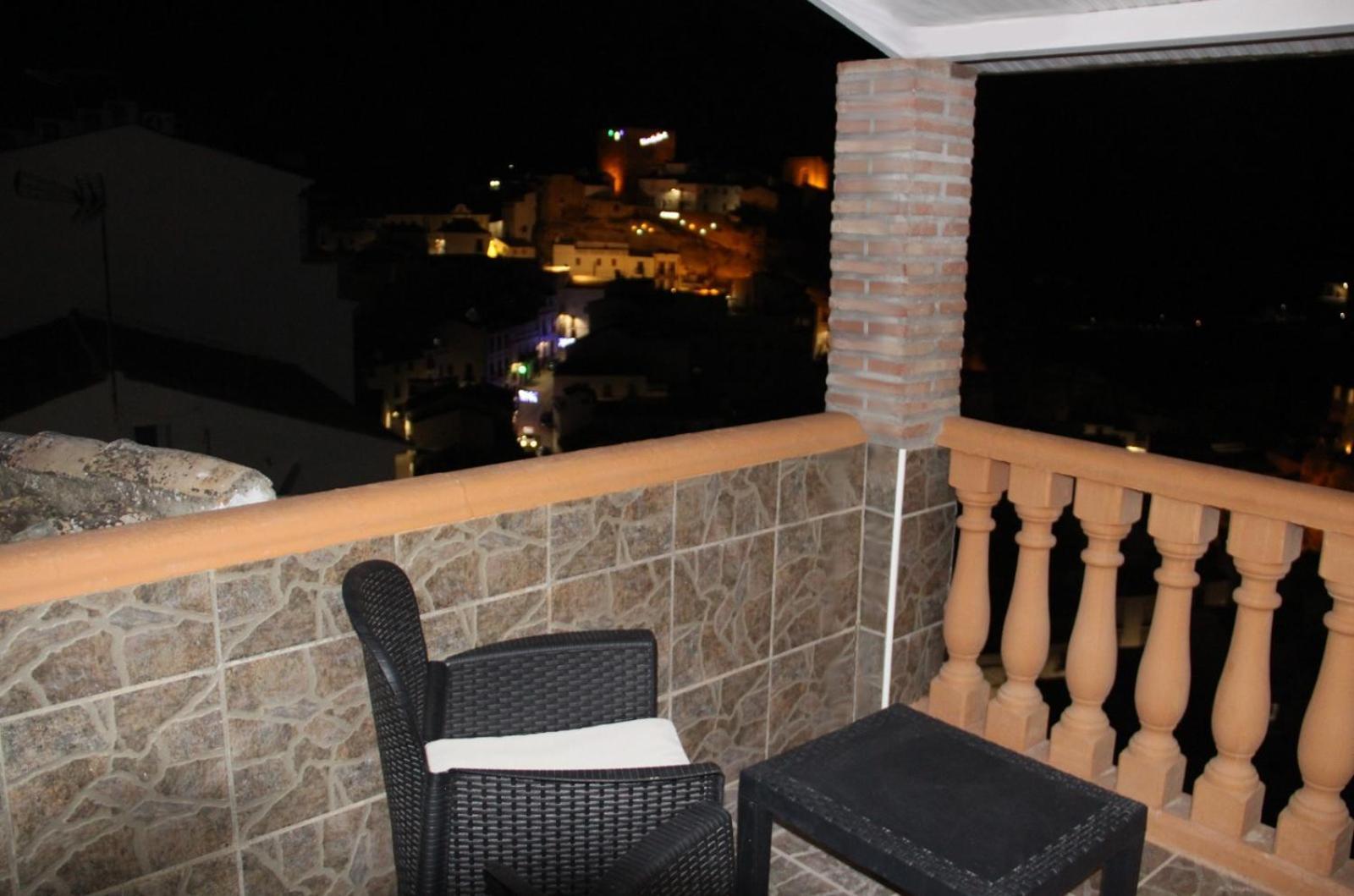 Atico De La Miel Apartment Setenil De Las Bodegas Exterior photo